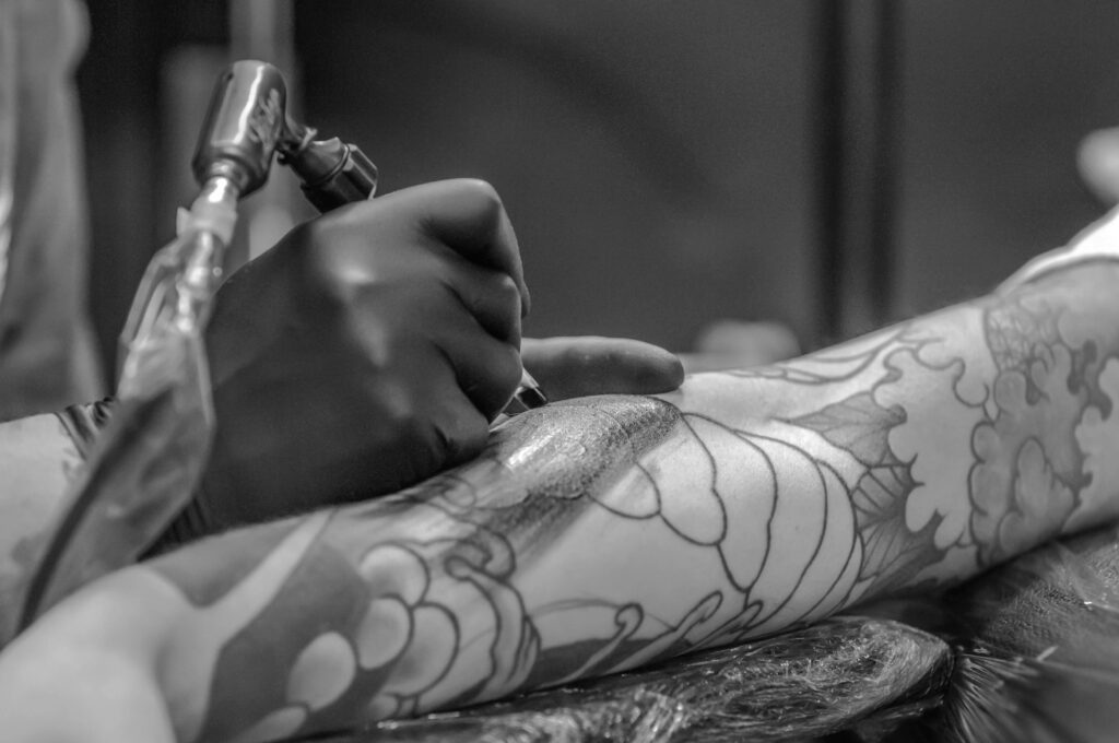 The Ultimate Guide to Tattoo Aftercare: Do’s and Don’ts